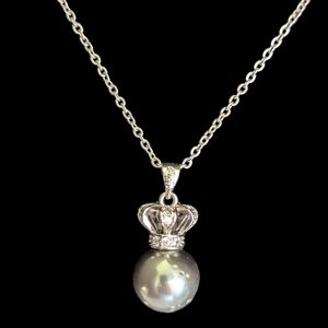 Silver Crown South Sea Pearl Necklace